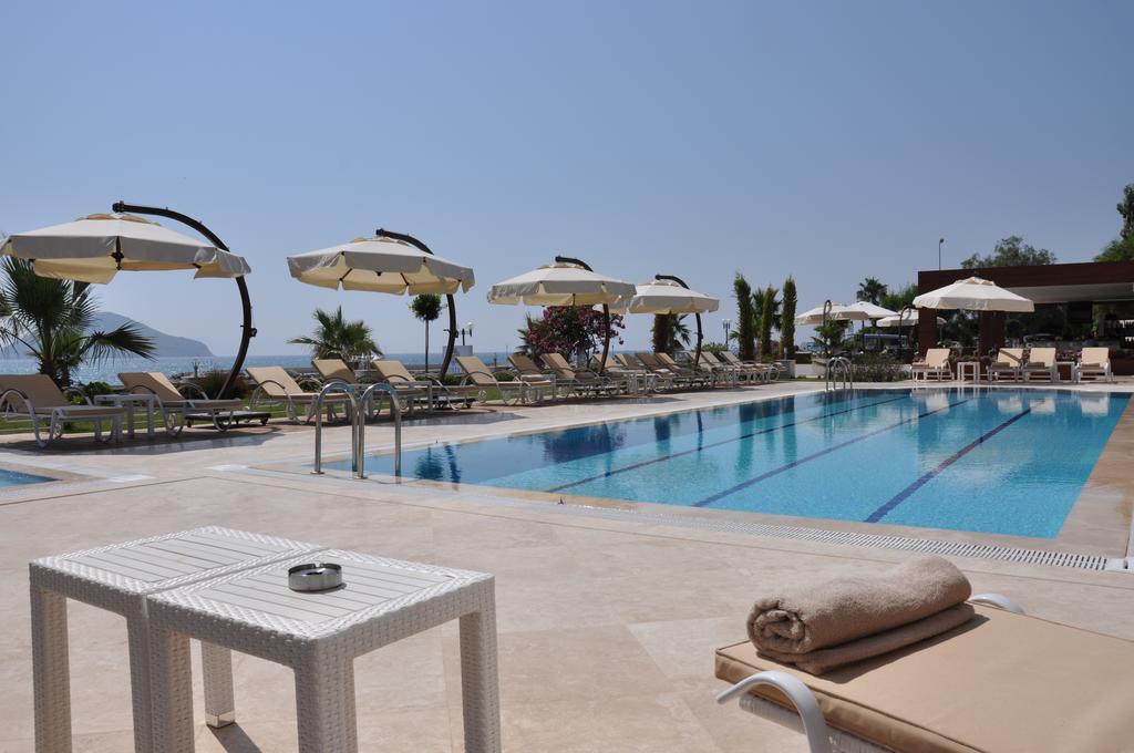 Hotel Turiya Turgutreis Exterior foto